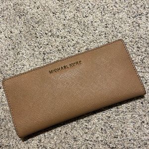 Jet set bifold wallet Michael Kors tan